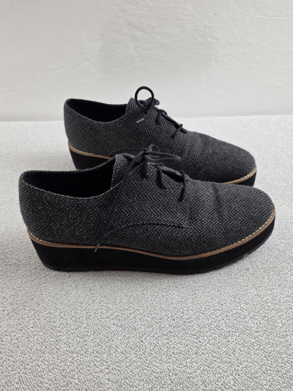Eileen Fischer Grey Herringbone Lace-Up Platform Oxfords Wmn's 10